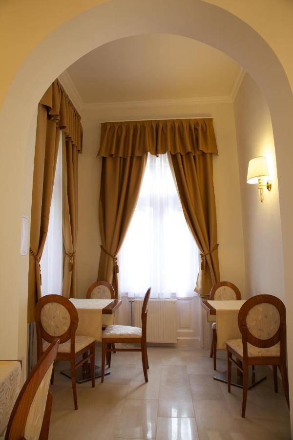 Jokai Villa ชิโอฟก ภายนอก รูปภาพ