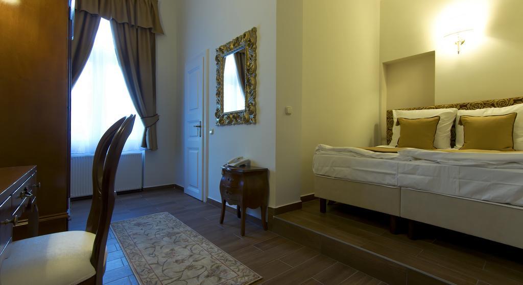Jokai Villa ชิโอฟก ภายนอก รูปภาพ